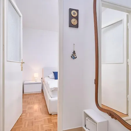 Andrea Mit Stadtblick By Interhome Split