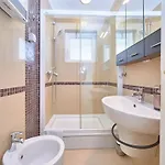 Daire Andrea Mit Stadtblick By Interhome *