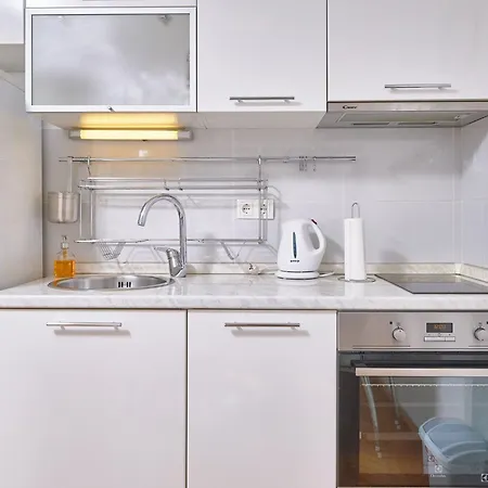 Andrea Mit Stadtblick By Interhome Apartman