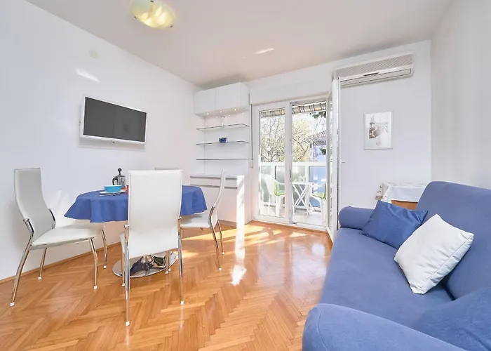 Andrea Mit Stadtblick By Interhome *